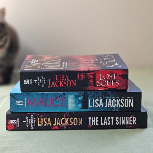 Lisa Jackson - The Last Sinner, Lost Souls, Malice - Set of 3 Paperback Books - Picture 11 of 15